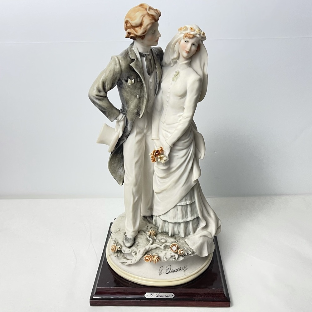 Capodimonte 1994 Giuseppe Armani BRIDE & GROOM
